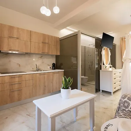 Chrisselen Palazzo Colombo Hriszí Aktí Haniá